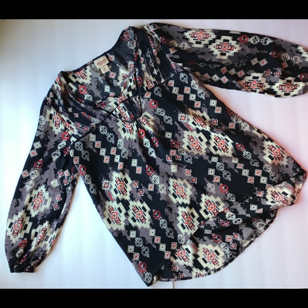 Mossimo aztec Print Top